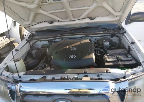 2009 Toyota Tacoma Prerunner V6 z USA, uszkodzony, nr VIN 5TETU62N69Z594975